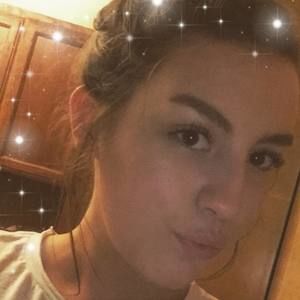 Meet your Posher, Skylar